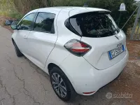 Usata Renault Zoe 50 kW (69 CV) 2022 Bianco Utilitaria