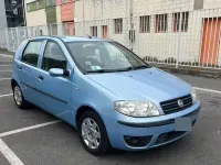 Usata Fiat Punto 80 CV (58 kW) 2003 Bluazzurro Utilitaria