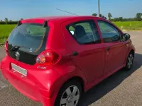 Usata Toyota Aygo 68 CV (50 kW) 2007 Rosso Utilitaria