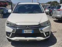 Usata Mitsubishi ASX 150 CV (110 kW) 2019 Bianco SUV