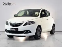 Usata Lancia Ypsilon Gold 70 CV (51 kW) 2023 Bianco neve Utilitaria