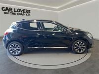 Usata Renault Clio V Techno 101 CV (74 kW) 2023 Nero Utilitaria