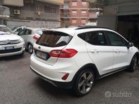 Usata Ford Fiesta Active 86 CV (63 kW) 2018 Bianco Utilitaria