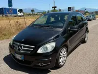 Usata Mercedes B200 Premium 140 CV (102 kW) 2009 Monovolume