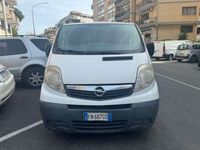 usata Opel Vivaro 9 posti clima manuale