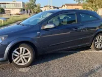 Usata Opel Astra GTC 90 CV (66 kW) 2008 Blu Berlina