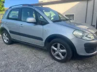 Usata Suzuki SX4 107 CV (78 kW) 2006 Grigio Station wagon