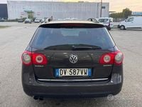 Usata VW Passat Comfortline 140 CV (102 kW) 2009 Grigio Station wagon