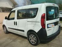 Usata Fiat Doblò 95 CV (69 kW) 2019 Bianco Monovolume
