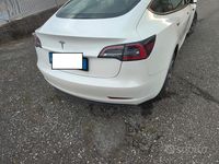 Usata Tesla Model 3 Standard Range 235 kW (320 CV) 2023 Bianco Berlina