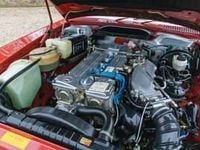 Begagnad Mercedes SLC280 185 HK (136 kW) 1975 Röd Sportkupé