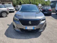 Usata Peugeot 2008 Active 101 CV (74 kW) 2022 Grigio SUV