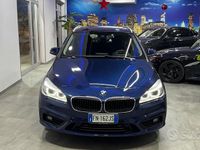 Usata BMW 218 Sport Line 150 CV (110 kW) 2018 Blu Monovolume