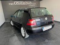 Usata VW Golf IV Edition 116 CV (85 kW) 2000 Nero Berlina