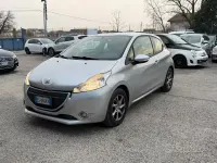 Usata Peugeot 208 Active 82 CV (60 kW) 2013 Grigio Utilitaria