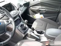 Usata Ford Kuga 120 CV (88 kW) 2016 Bianco SUV