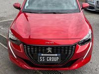 Usata Peugeot 208 101 CV (74 kW) 2019 Rosso Utilitaria