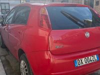 Begagnad Fiat Punto 77 HK (56 kW) 2009 Röd Sedan
