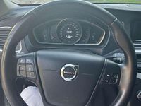 Usata Volvo V40 Inscription 120 CV (88 kW) 2017 Nero Berlina