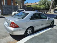 Usata Mercedes 220 Elegance 143 CV (105 kW) 2003 Berlina