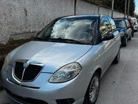 Usata Lancia Ypsilon 60 CV (44 kW) 2007 Grigio Utilitaria