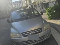 Begagnad Fiat Multipla 120 HK (88 kW) 2005 Grå Minibuss