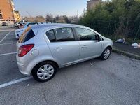 Usata Opel Corsa 75 CV (55 kW) 2010 Berlina