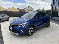 Usata Renault Captur Techno 94 CV (69 kW) 2023 Blu SUV