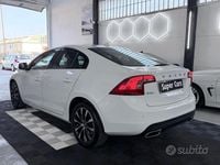 Usata Volvo S60 Summum 120 CV (88 kW) 2017 Bianco Berlina