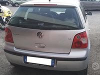 Usata VW Polo 63 CV (46 kW) 2004 Grigio Utilitaria