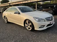 Usata Mercedes E220 AMG 170 CV (125 kW) 2012 Bianco Coupé