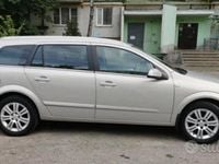 Usata Opel Astra Cosmo 125 CV (91 kW) 2008 Grigio Station wagon