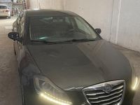Usata Lancia Delta 120 CV (88 kW) 2011 Grigio Utilitaria