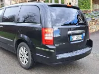 Usata Chrysler Grand Voyager Limited 163 CV (119 kW) 2010 Nero Monovolume