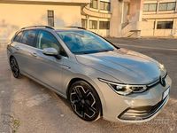 Usata VW Golf VIII 131 CV (96 kW) 2021 Berlina