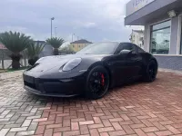 Usata Porsche 911 Carrera 4 GTS Targa 541 CV (397 kW) 2026 Nero Cabrio