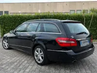 Usata Mercedes E350 Avantgarde 265 CV (194 kW) 2012 Nero Station wagon