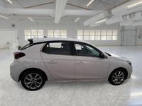 Usata Opel Corsa Elegance 100 CV (73 kW) 2021 Bianco Utilitaria