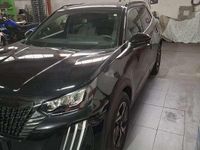 Usata Peugeot 2008 Allure 101 CV (74 kW) 2024 SUV