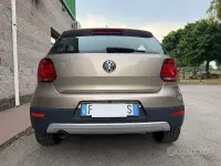 Usata VW Polo Cross 90 CV (66 kW) 2016 Grigio Utilitaria