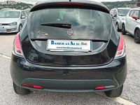 Usata Lancia Ypsilon 69 CV (50 kW) 2015 Nero Utilitaria