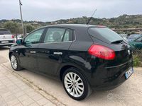 Usata Fiat Bravo Dynamic 105 CV (77 kW) 2008 Nero Utilitaria