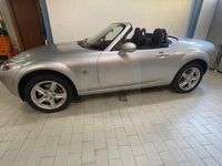 Usata Mazda MX5 126 CV (92 kW) 2008 Argento Cabrio