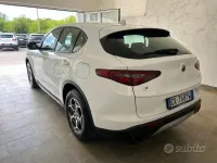 Usata Alfa Romeo Stelvio Ti 190 CV (139 kW) 2022 Bianco SUV