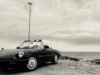 Usata Alfa Romeo Spider 122 CV (89 kW) 1991 Nero Cabrio