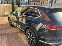 Usata VW Touareg 286 CV (210 kW) 2022 Nero SUV