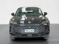 Nuova MG HS Luxury 143 CV (105 kW) 2026 Pebble black SUV