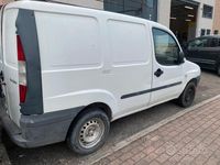 Usata Fiat Doblò 63 CV (46 kW) 2002 Bianco Monovolume