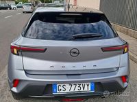 Usata Opel Mokka GS Line 101 CV (74 kW) 2024 Grigio SUV