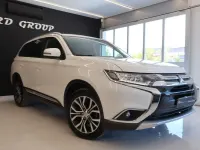 Usata Mitsubishi Outlander Instyle 150 CV (110 kW) 2018 Bianco SUV